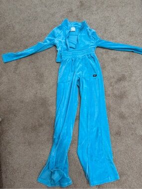 Tiger Friday/Kids Blue Velour Matching Set - Soft Two-Piece Outfit